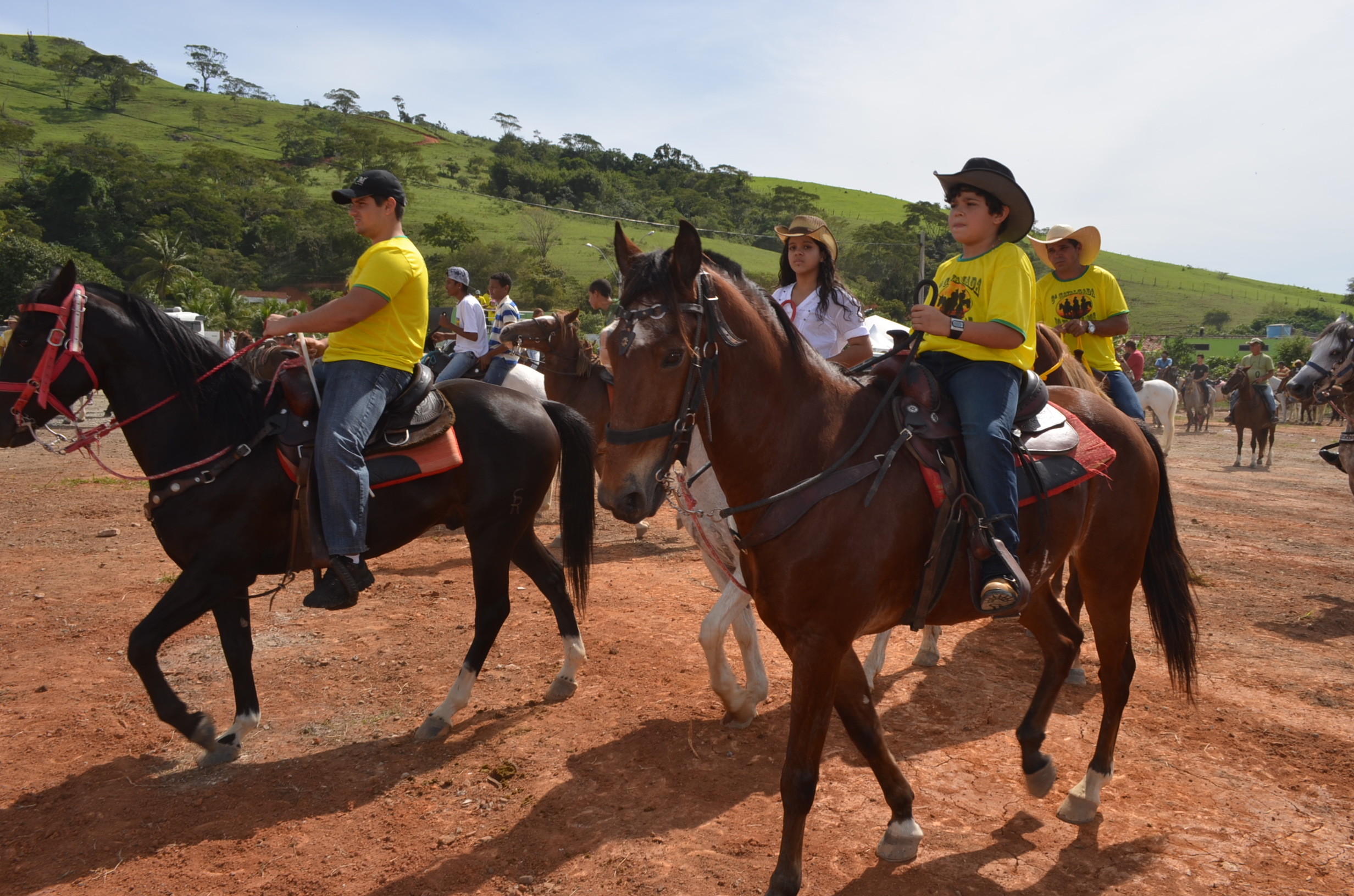 Rio das Ostras tem cavalgada no Dia do Trabalhador