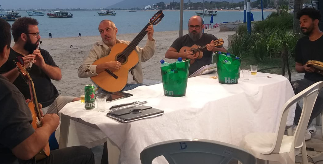 Domingo é dia de Choro da Maria na Praça São Pedro