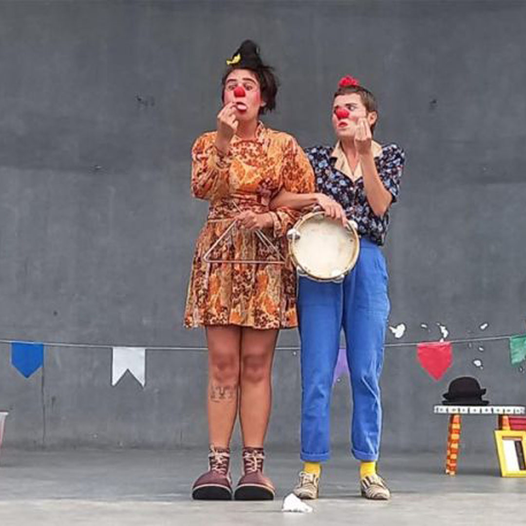 Palhaças invadem a Praça da Baleia com a “Ocupação A Rua é Delas”