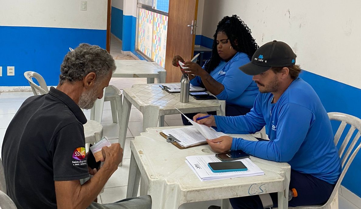 Rio+Saneamento promove semana de atendimentos itinerantes e esclarece dúvidas sobre ativação do esgoto em Rio das Ostras