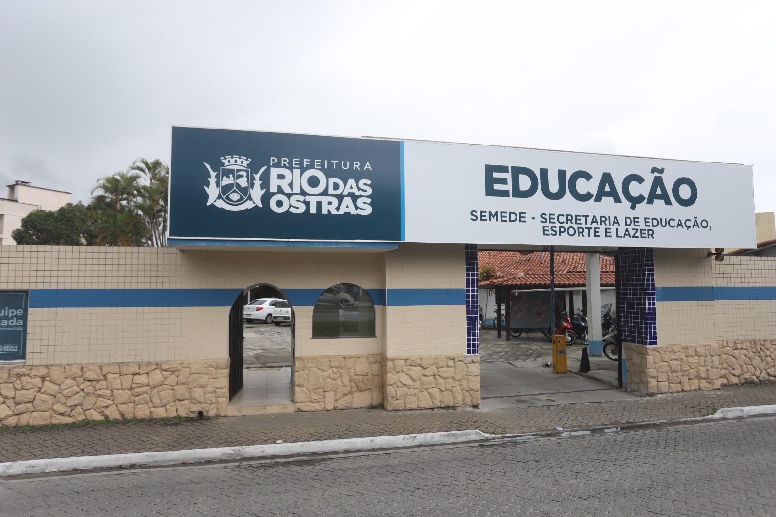 Rio das Ostras lança processo seletivo para contratação temporária na área de Educação