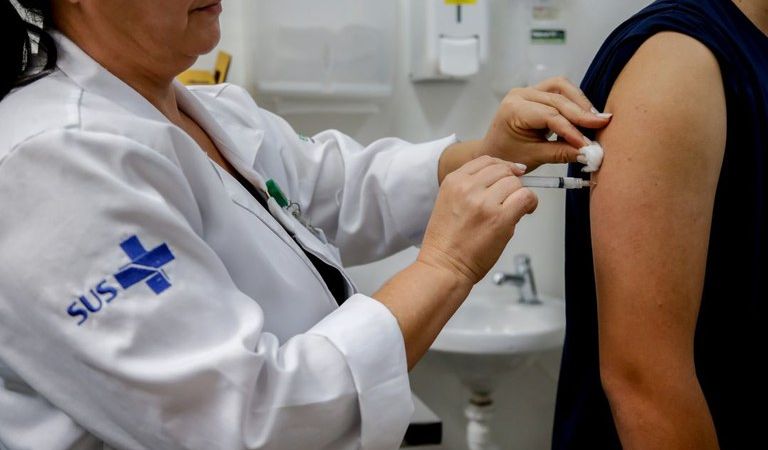Vacinação contra Dengue tem início nesta segunda,10, em Rio das Ostras