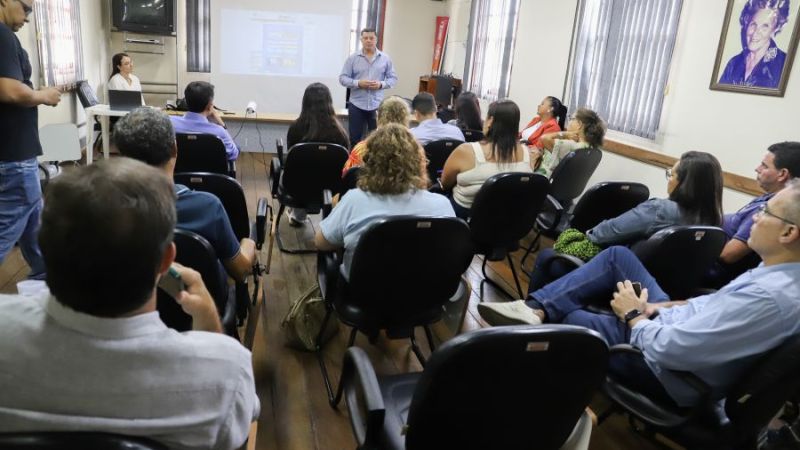 Rio das Ostras treina servidores para usar sistema de parcelamento eletrônico de dívidas