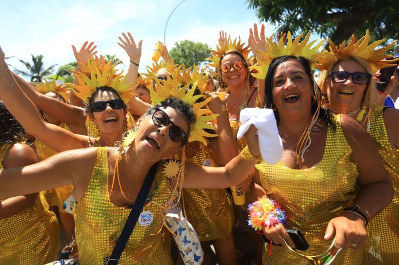 Rio das Ostras terá três palcos simultâneos e desfile de blocos no Carnaval 2025