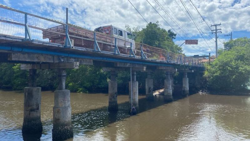 Estrutura da Ponte de Madeira passa por avaliação técnica