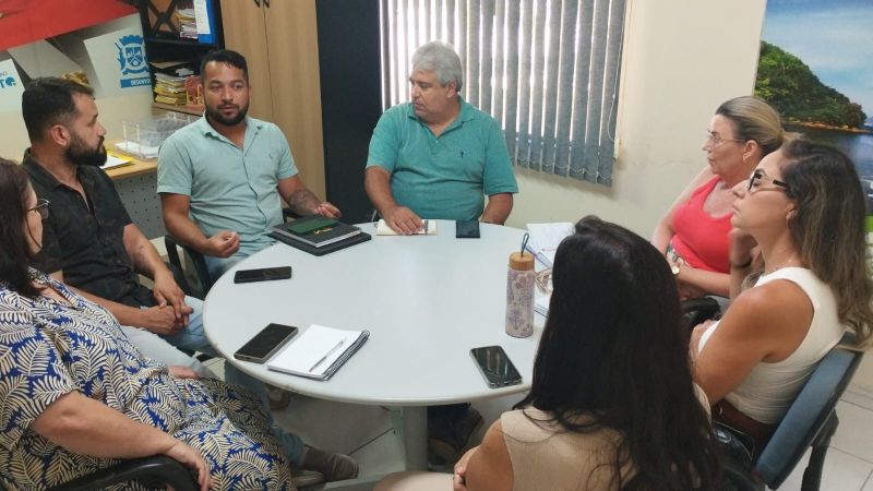 Prefeitura e Sebrae RJ discutem estratégias para fortalecer turismo e gastronomia em Rio das Ostras